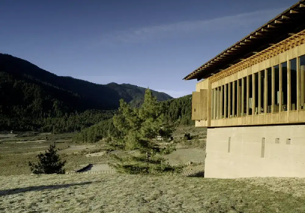 hotel in phobjikha valley-01 (1)