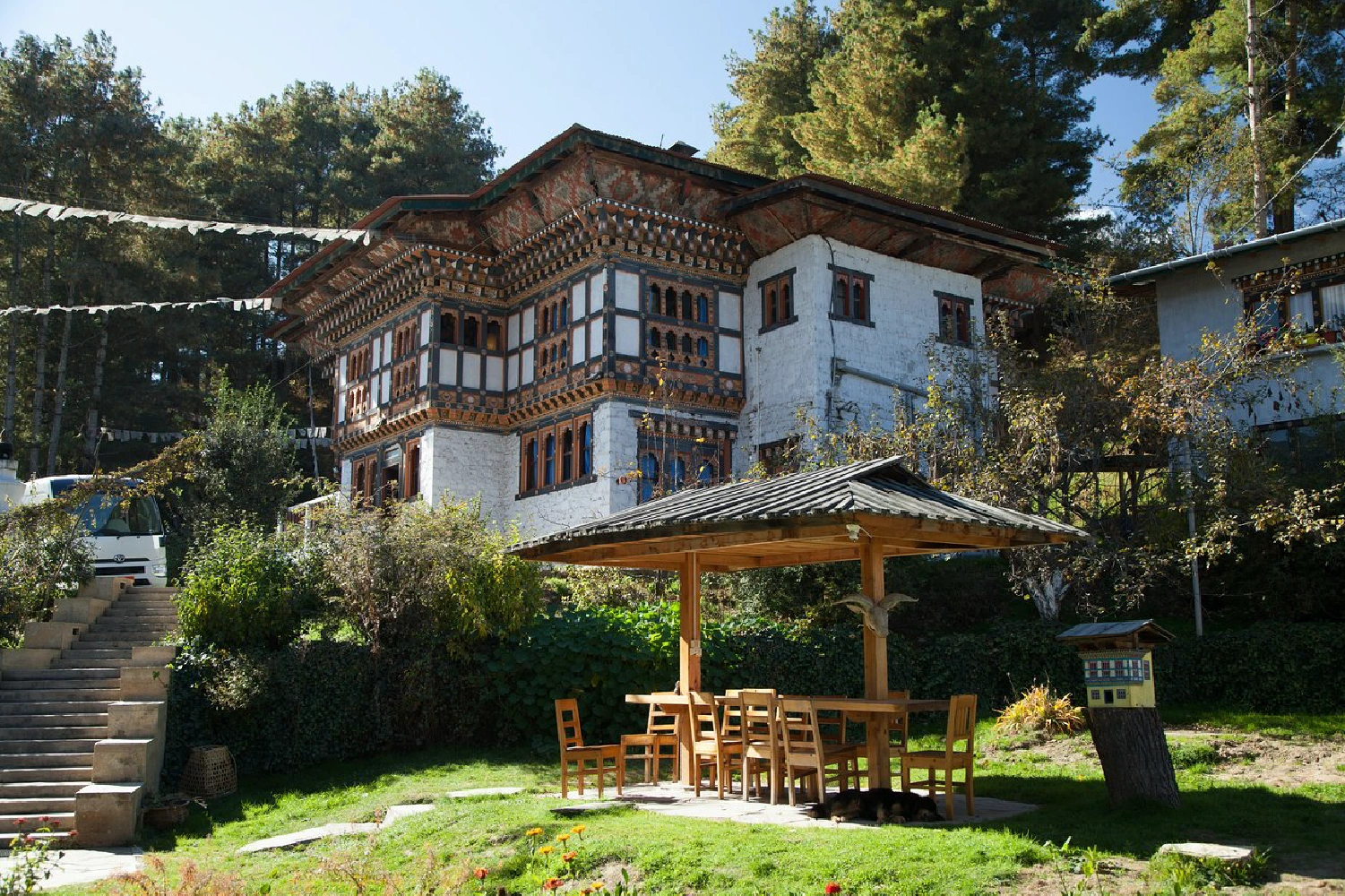 hotels in bumthang-03